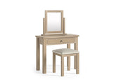 MC Oak Bedroom Set - metal handles